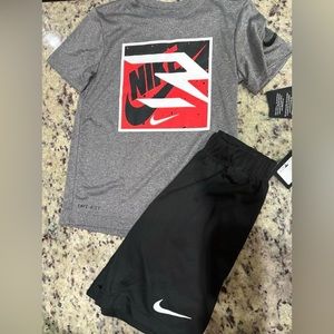 Nike boys Dri fit short set NWT